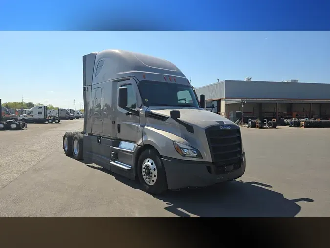 2023 Freightliner Cascadia54ab01f891c95e827a15fe72cca6626a