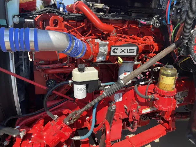 2022 Peterbilt 567