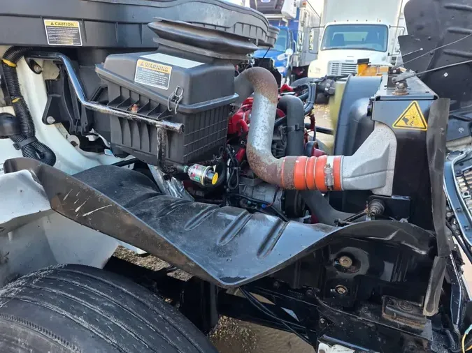 2019 NAVISTAR INTERNATIONAL 4300