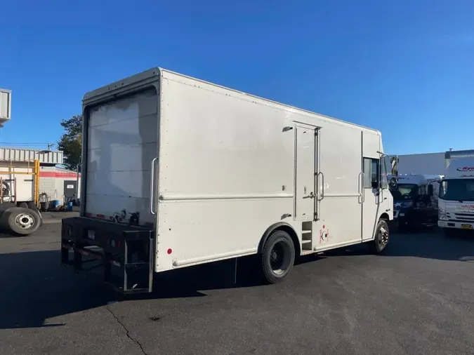 2017 FRTLR CUSTOM CHASSIS CORP MT5554b000ea15c9ebb394c8d863fd7cbb7a