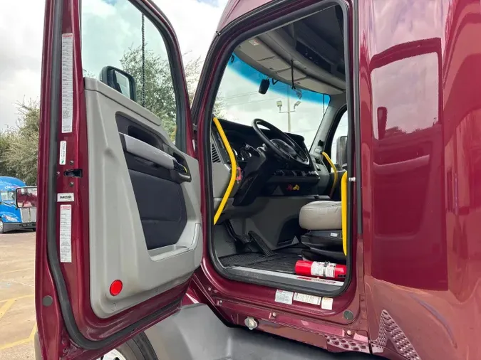 2021 Kenworth T680