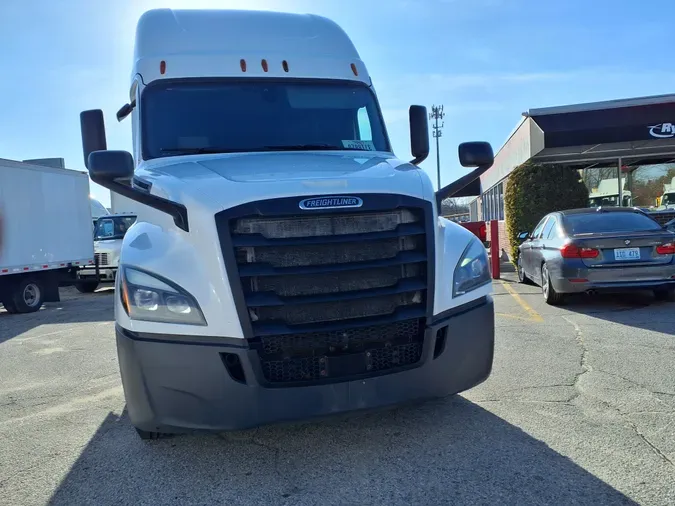 2018 FREIGHTLINER/MERCEDES PT126064ST