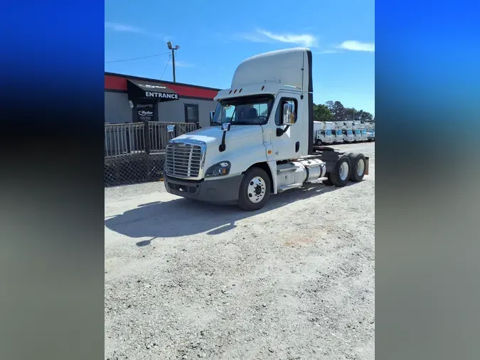 2020 FREIGHTLINER/MERCEDES CASCADIA 12554b3cb0255c0d61c2255b29675e45983
