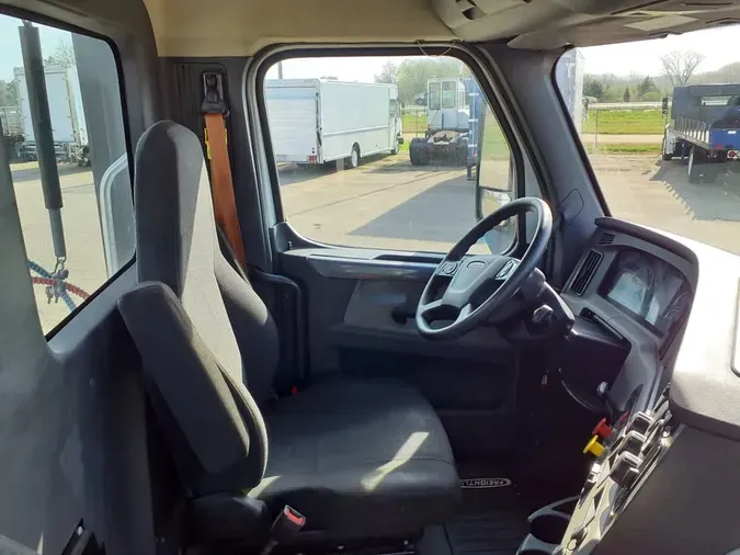 2019 FREIGHTLINER/MERCEDES NEW CASCADIA 116