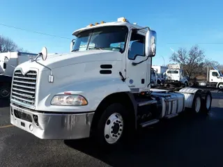 2018 MACK TRUCKS, INC. CXU600