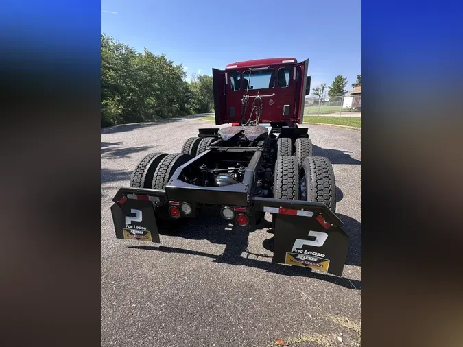 2022 Peterbilt 579
