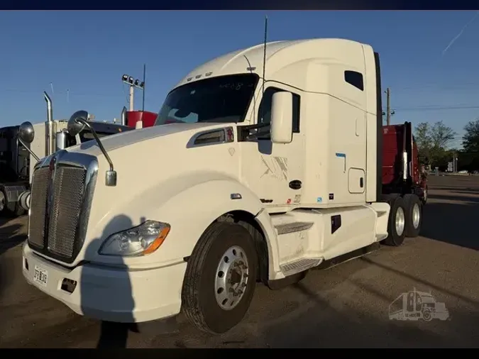 2019 KENWORTH T68054c455505d1f2d318355412fc822e570
