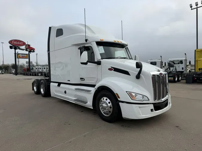 2024 Peterbilt 579