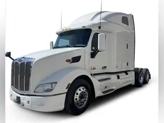 2022 Peterbilt 579