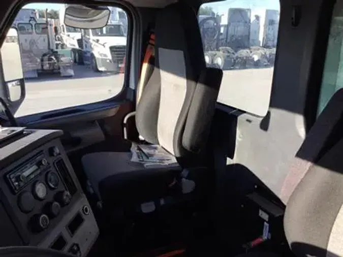 2019 Freightliner Cascadia