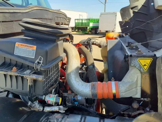 2019 NAVISTAR INTERNATIONAL 4300