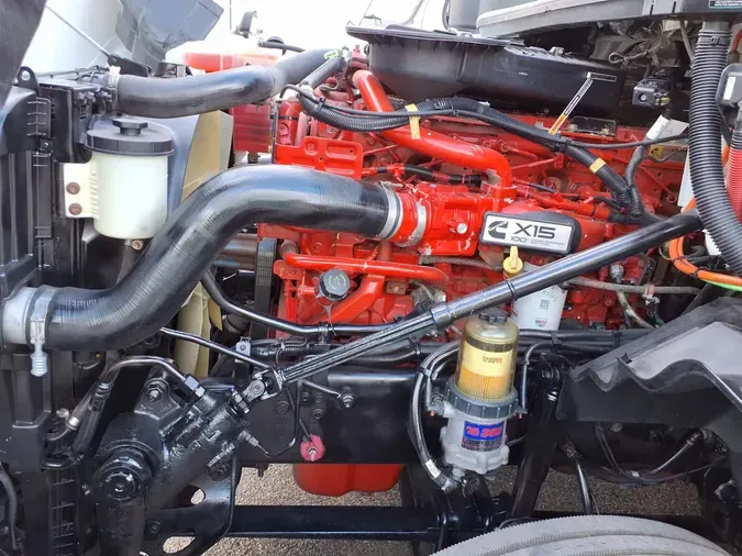 2020 NAVISTAR INTERNATIONAL LT625 SLPR CAB