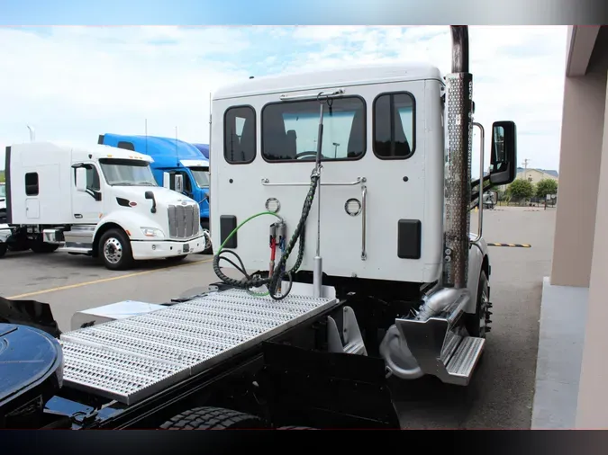 2020 Peterbilt 579