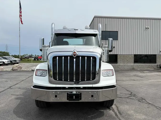 2027 International HX620