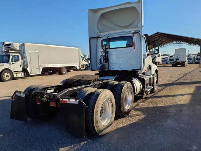 2020 NAVISTAR INTERNATIONAL LT625 DAYCAB T/A