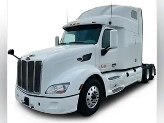 2022 Peterbilt 579