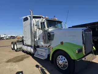 2005 KENWORTH W900L