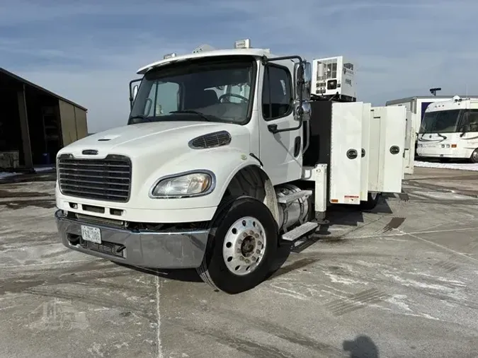 2014 FREIGHTLINER BUSINESS CLASS M2 106