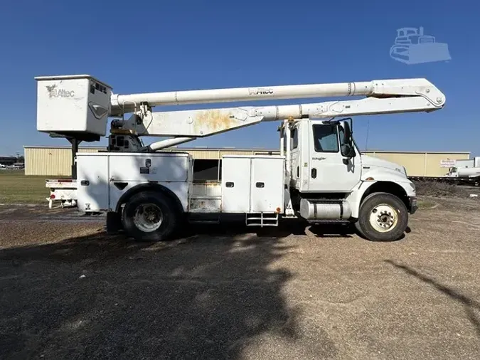 2009 ALTEC AA755