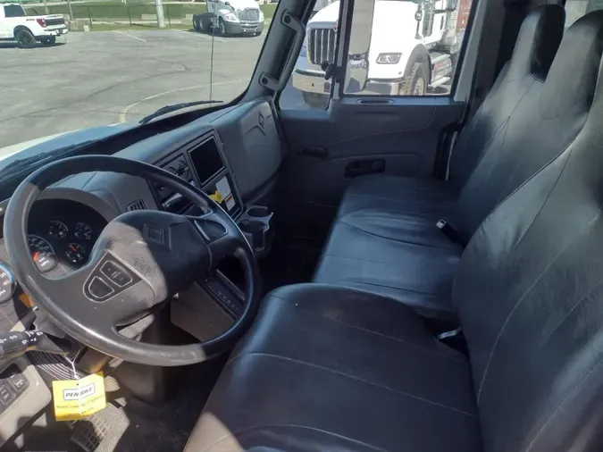 2019 International 4300