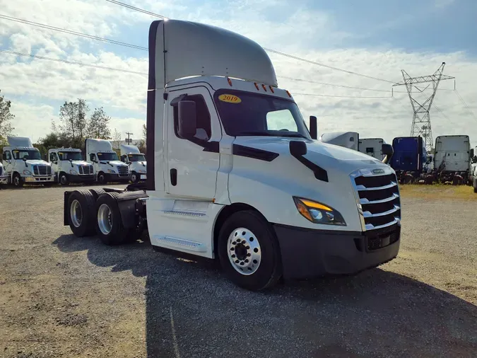 2019 FREIGHTLINER/MERCEDES NEW CASCADIA PX12664