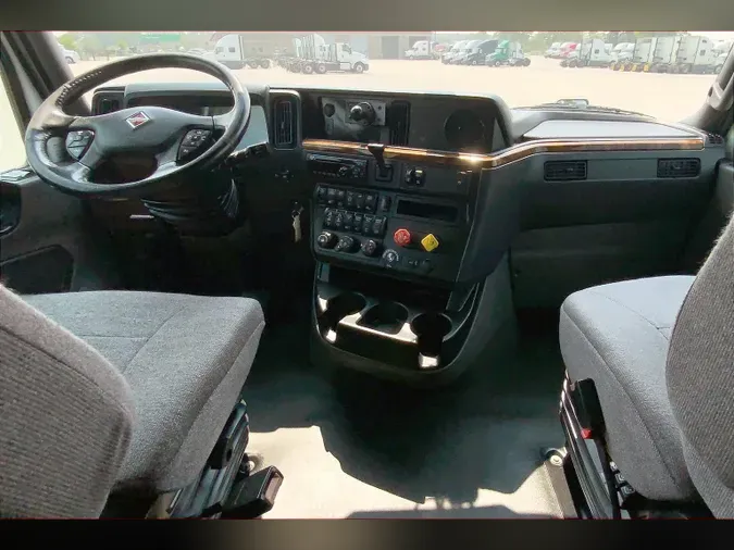 2021 INT LT625 6x4