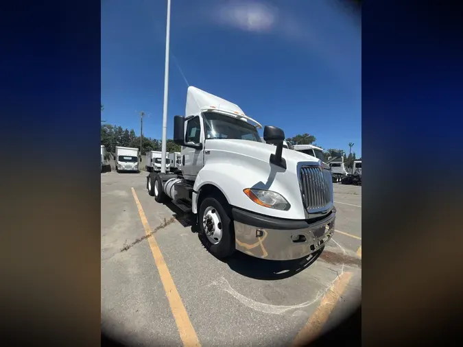 2018 NAVISTAR INTERNATIONAL LT625 DAYCAB T/A54f994f6e2a74e5b10a24e36ce138257
