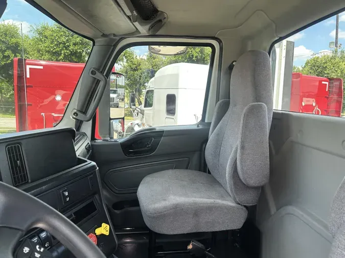 2020 International LT625