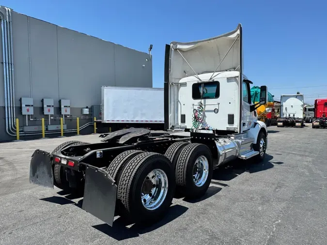 2020 Peterbilt 579