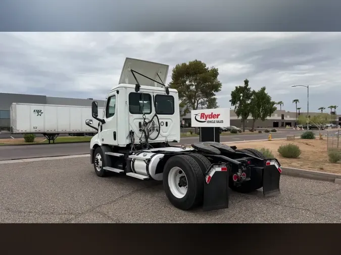 2020 FREIGHTLINER/MERCEDES NEW CASCADIA 116