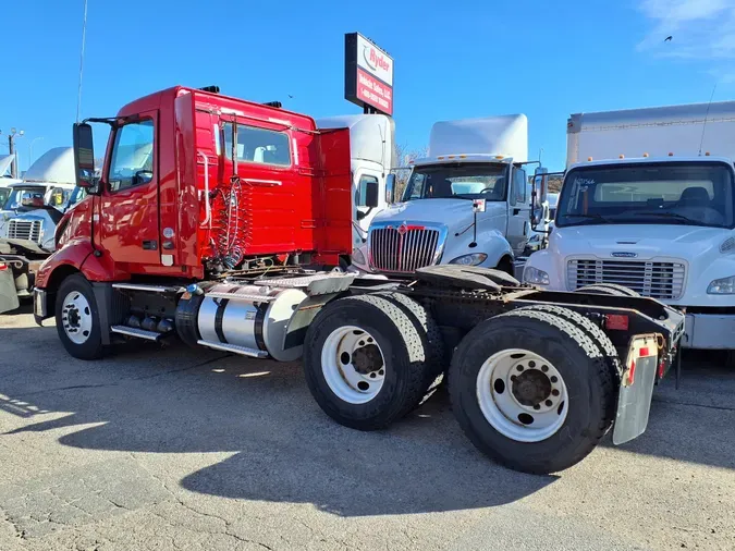 2019 VOLVO VNL64TRACTOR