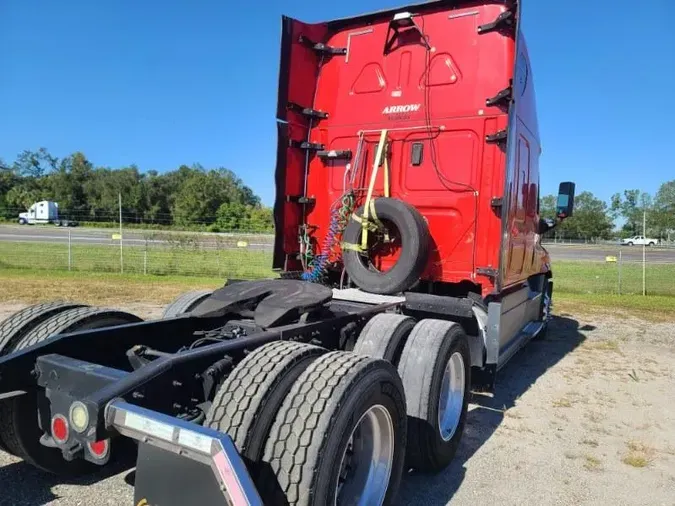 2017 FREIGHTLINER CASCADIA EVOLUTION