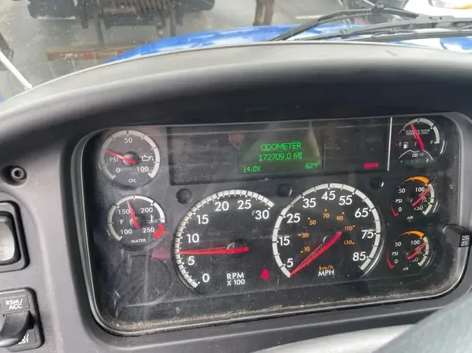 2019 FREIGHTLINER/MERCEDES M2 106