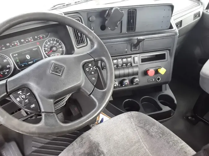 2019 NAVISTAR INTERNATIONAL LT625 DAYCAB T/A