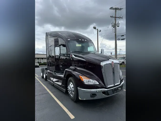 2025 Kenworth T680