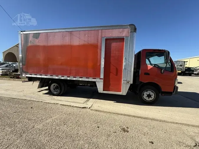 2018 HINO 19555077ed277563044bc060d871109bb14