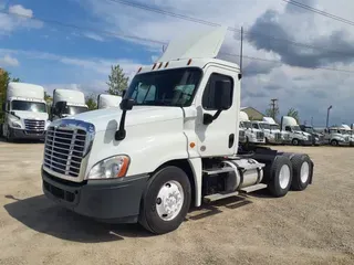 2019 FREIGHTLINER CASCADIA 125