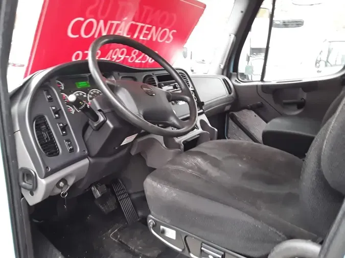 2019 FREIGHTLINER/MERCEDES M2 106