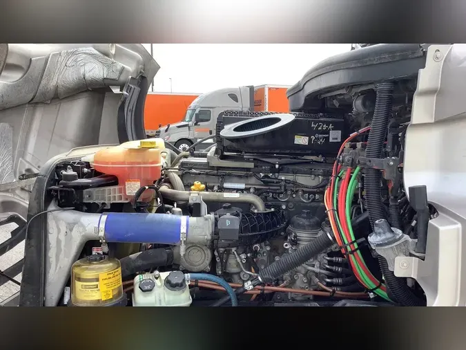 2020 Freightliner Cascadia 126550a255844dd64b4bdc4fabc103193ec
