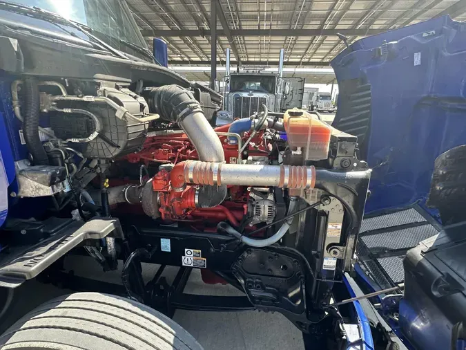 2022 Peterbilt 579550b6444c61864ad74a964930140dc2e