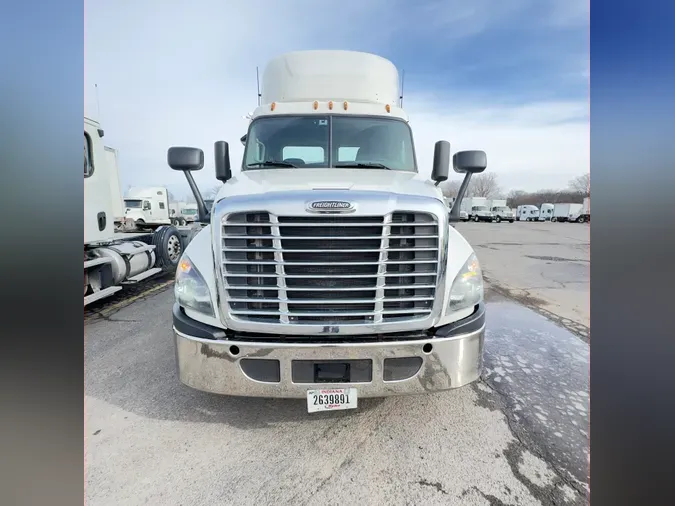 2017 FREIGHTLINER/MERCEDES CASCADIA 125