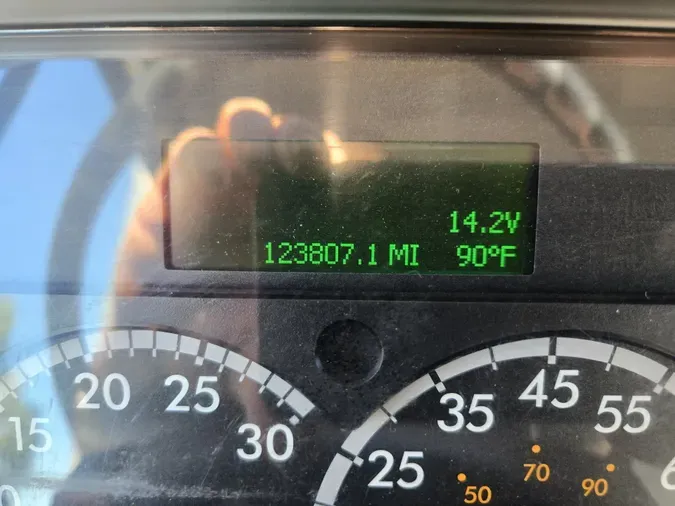 2021 Freightliner Business Class M2 106