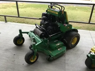 2015 John Deere 652R