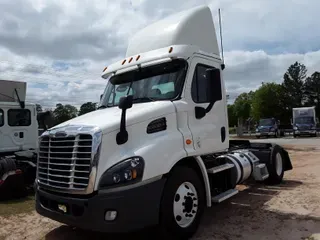 2016 Freightliner CASCADIA 113