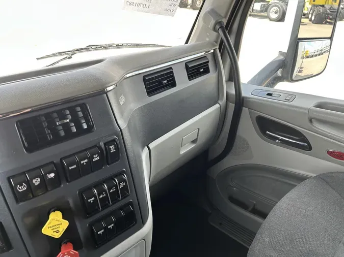 2020 Peterbilt 579