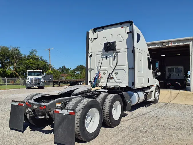 2018 FREIGHTLINER/MERCEDES PT126064ST