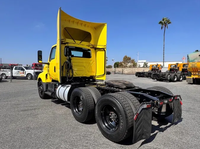 2023 International LT625