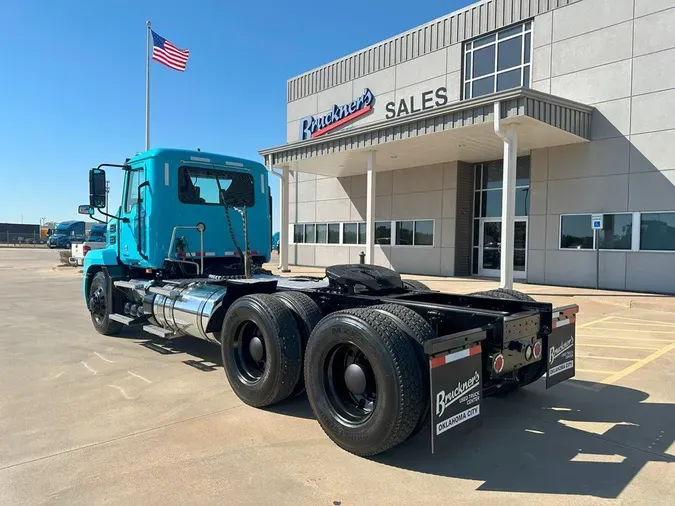 2020 MACK AN64T