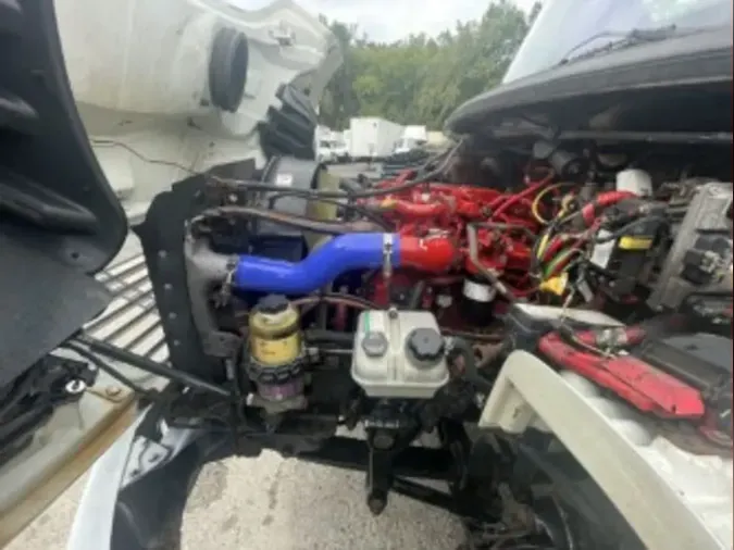 2019 FREIGHTLINER/MERCEDES M2 106