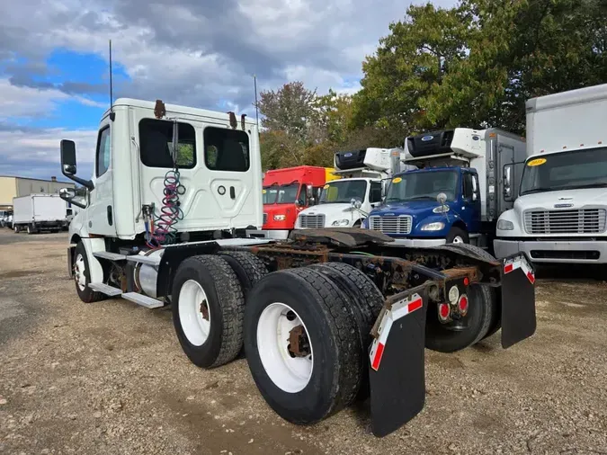 2019 FREIGHTLINER/MERCEDES NEW CASCADIA PX12664